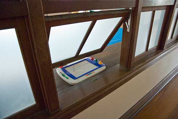 旧豊郷小学校 教室の内窓